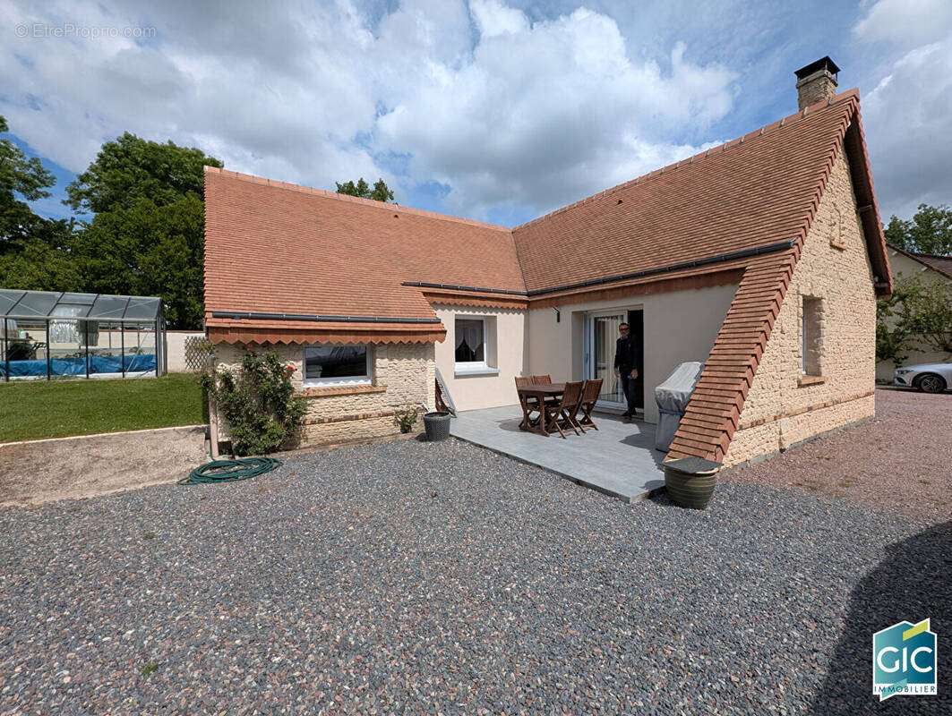 Maison à ROTS