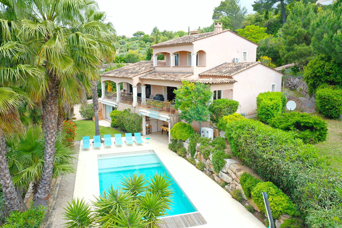 Maison à PEYMEINADE