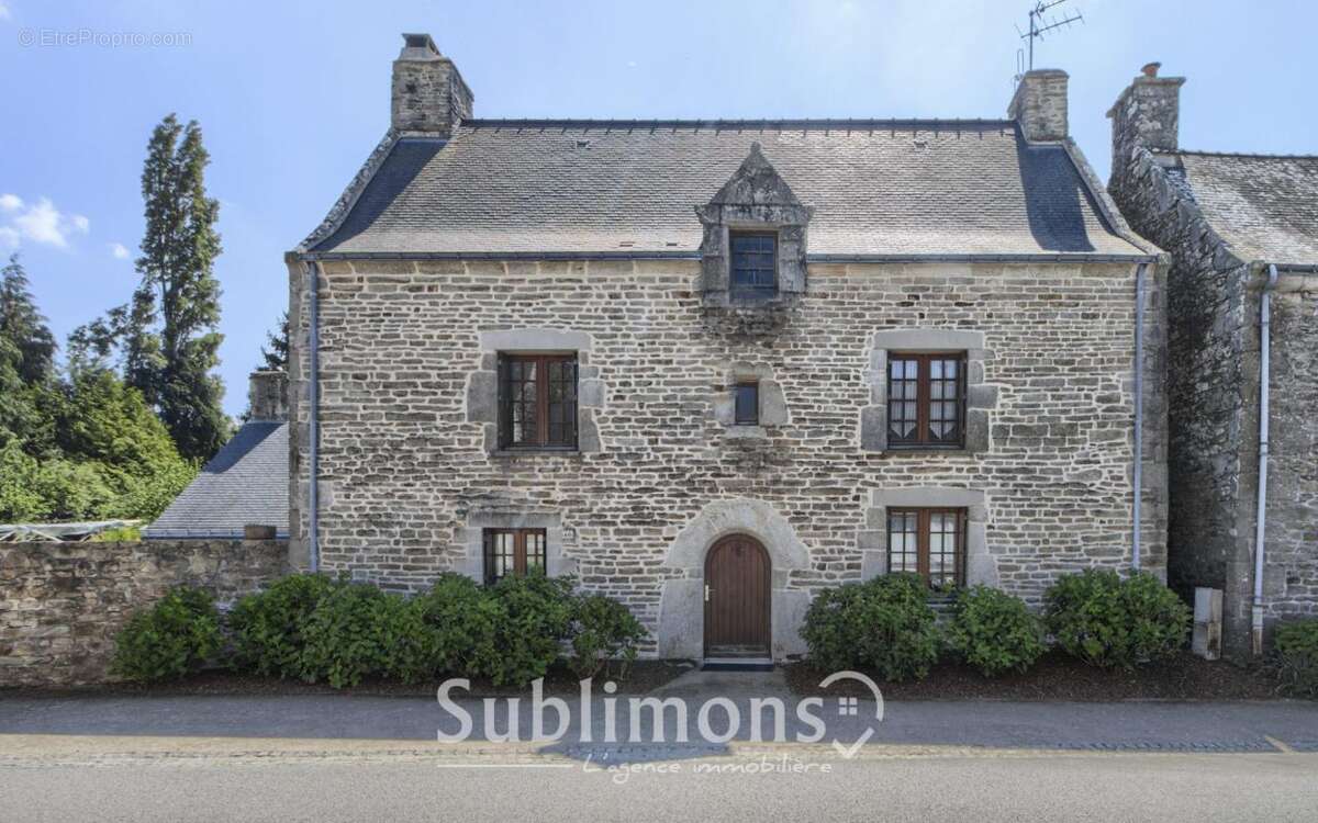 Maison à THEIX