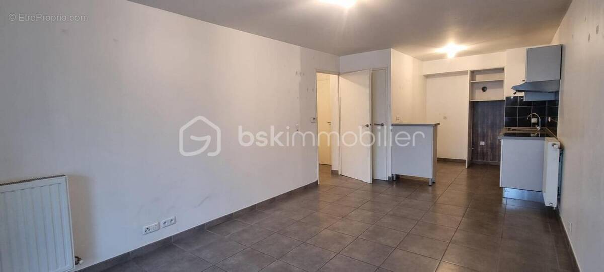 Appartement à LE BOURGET