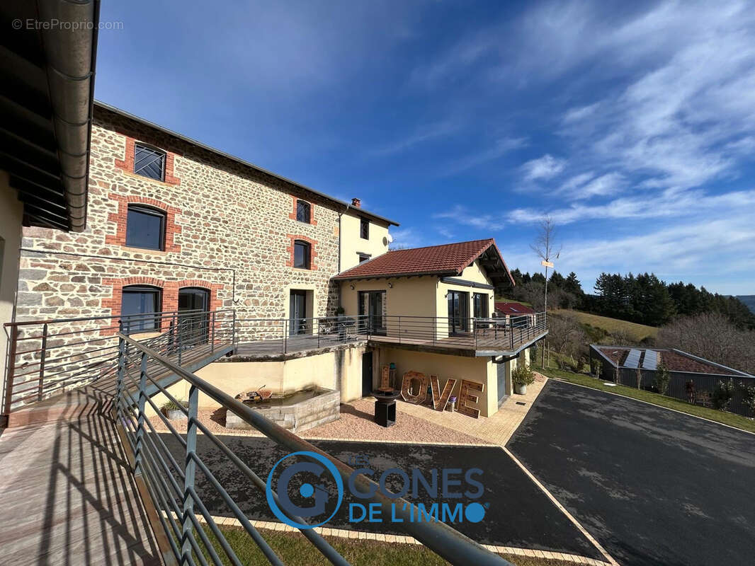 Maison à SAINT-NIZIER-D&#039;AZERGUES