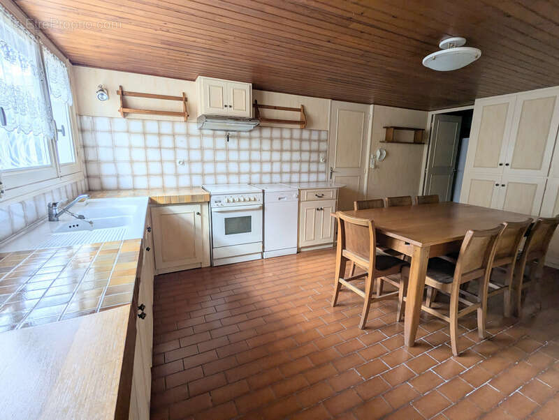Maison à SEGONZAC