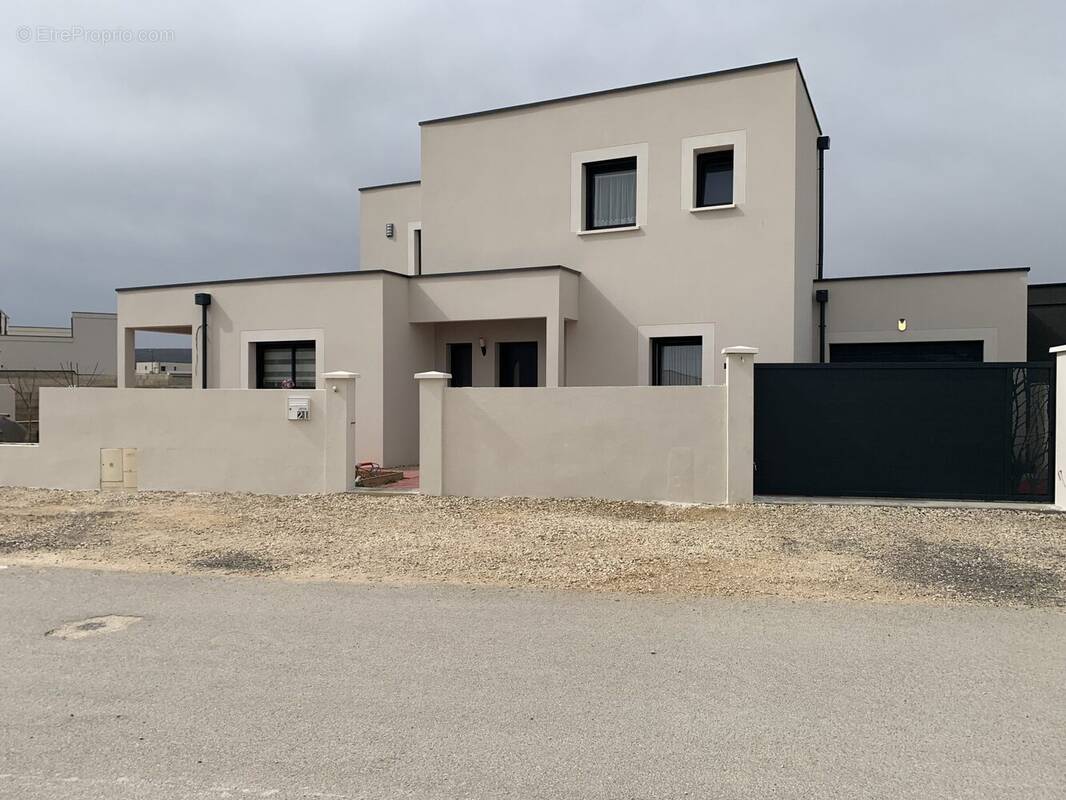 Maison à PERRIGNY-LES-DIJON