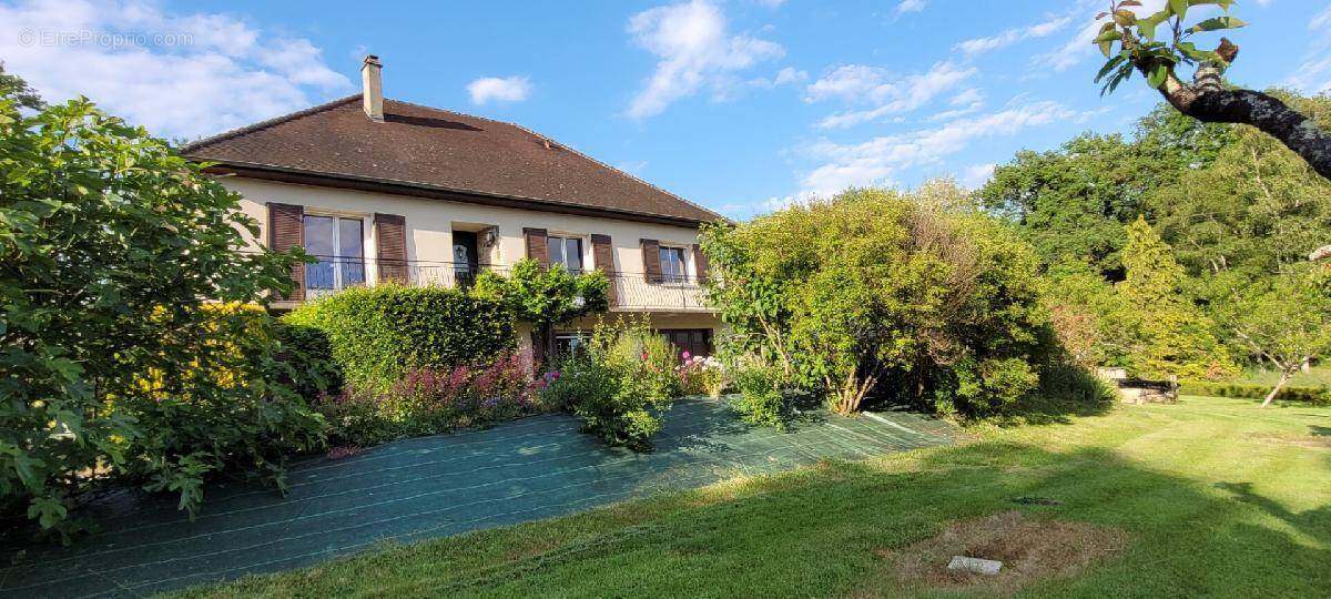 Maison à ISLE