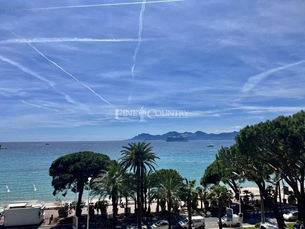 Appartement à CANNES