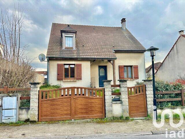 Photo 1 - Maison à GROSLAY