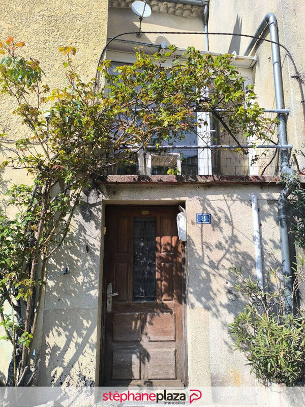 Maison à MALAUCENE