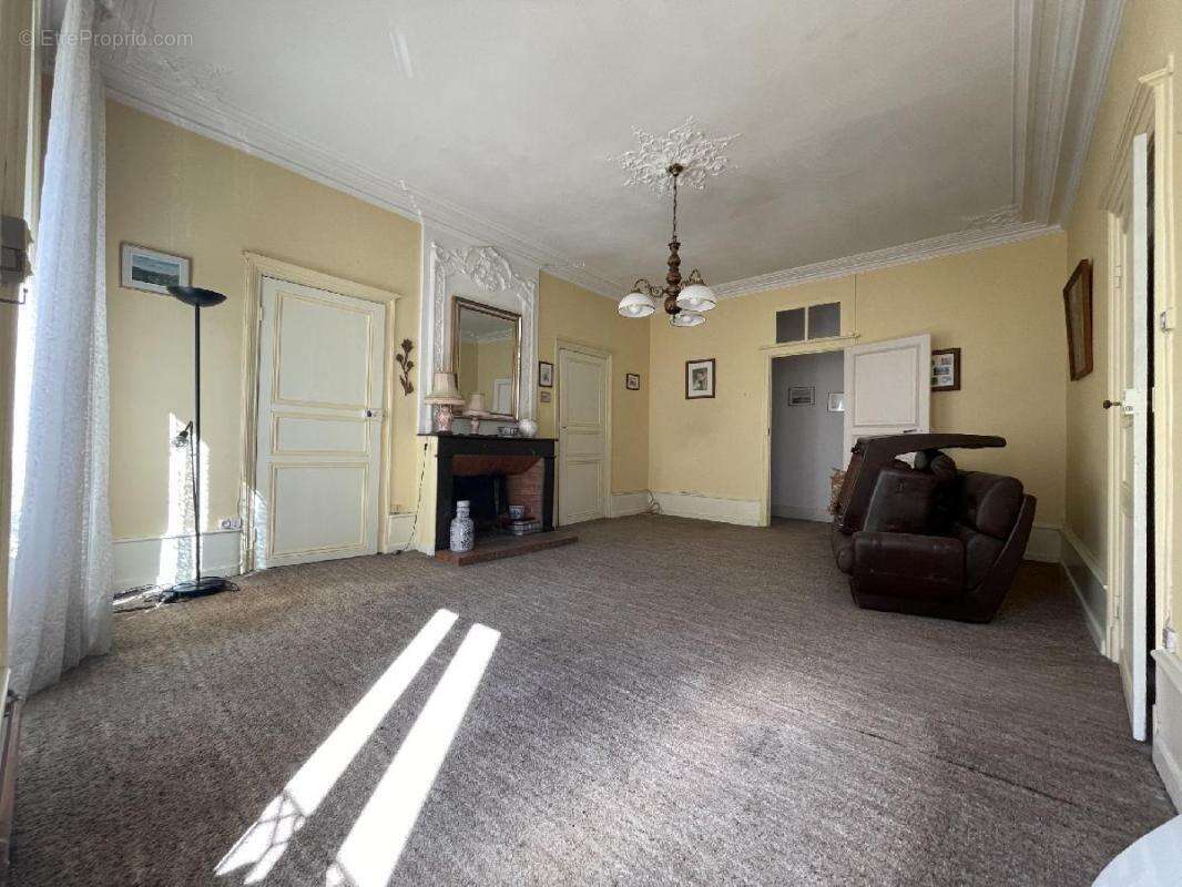Appartement à LANGOGNE