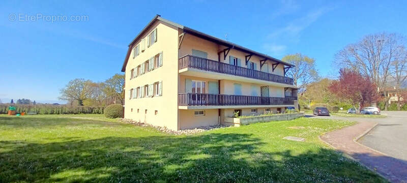 Appartement à PREVESSIN-MOENS