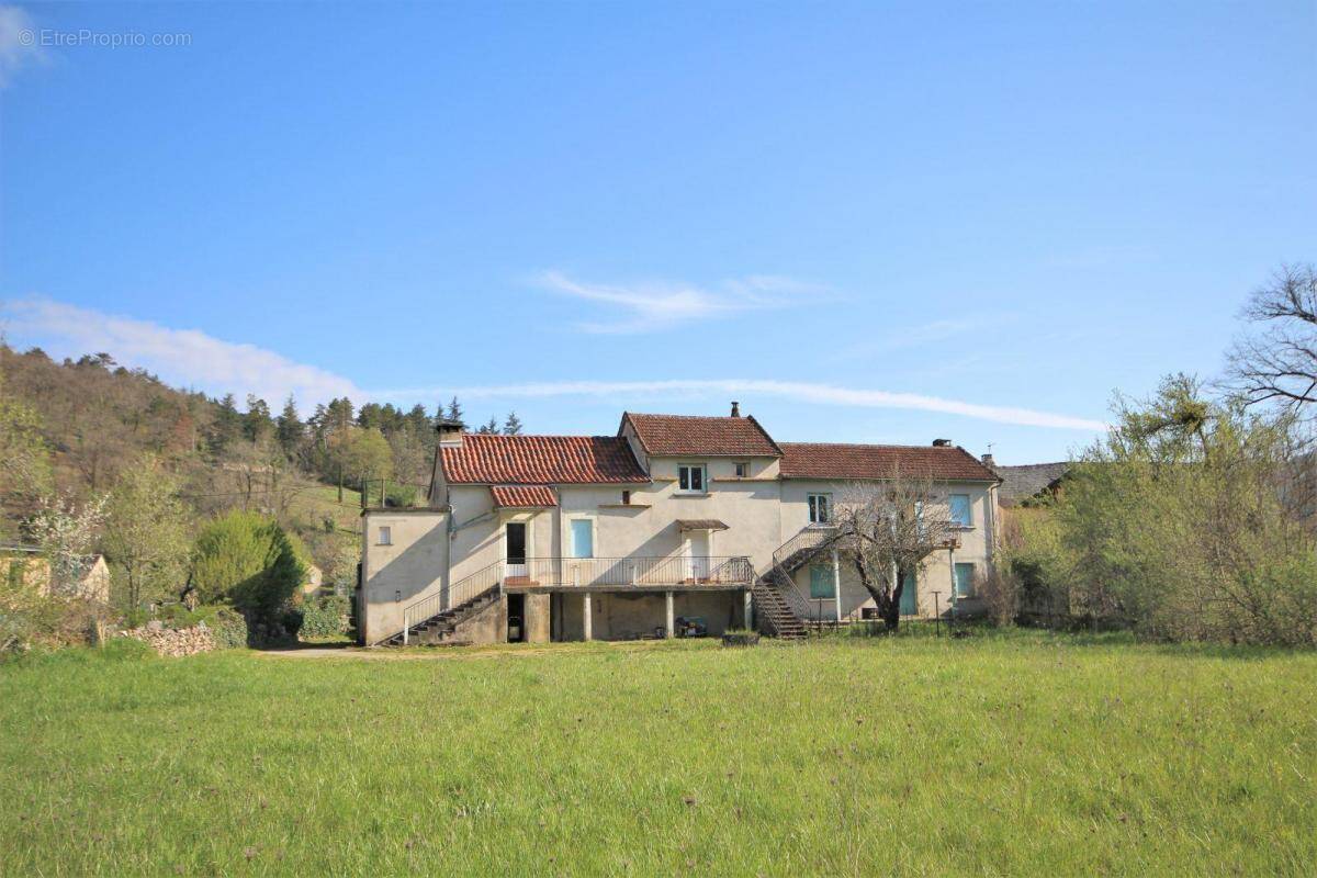 Appartement à VILLEFRANCHE-DE-ROUERGUE