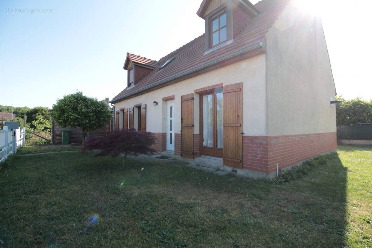 Maison à COMPIEGNE