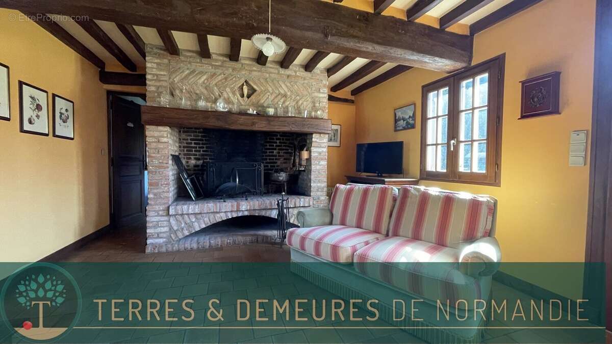 Maison à NEUFCHATEL-EN-BRAY