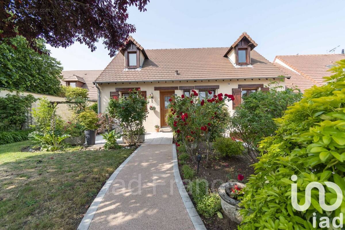 Photo 1 - Maison à FRENEUSE