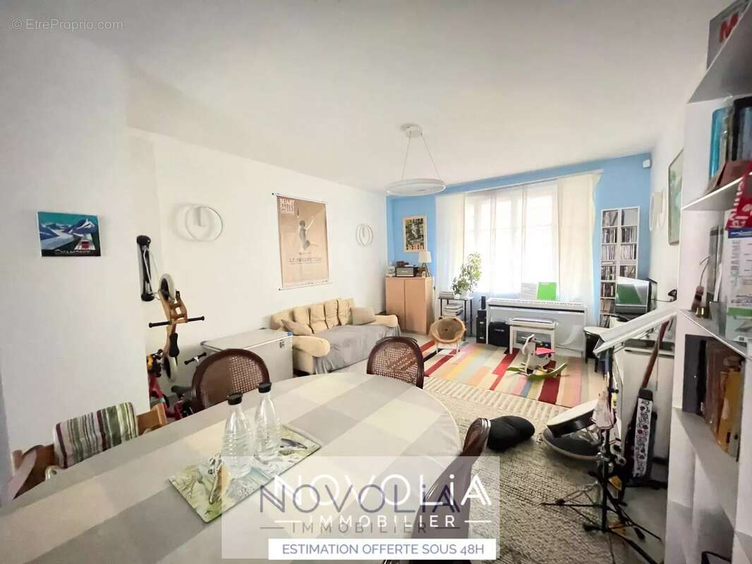 Appartement à LYON-6E