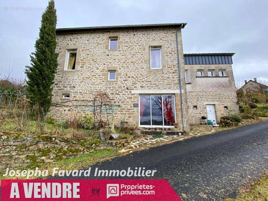 Maison à TREIGNAC