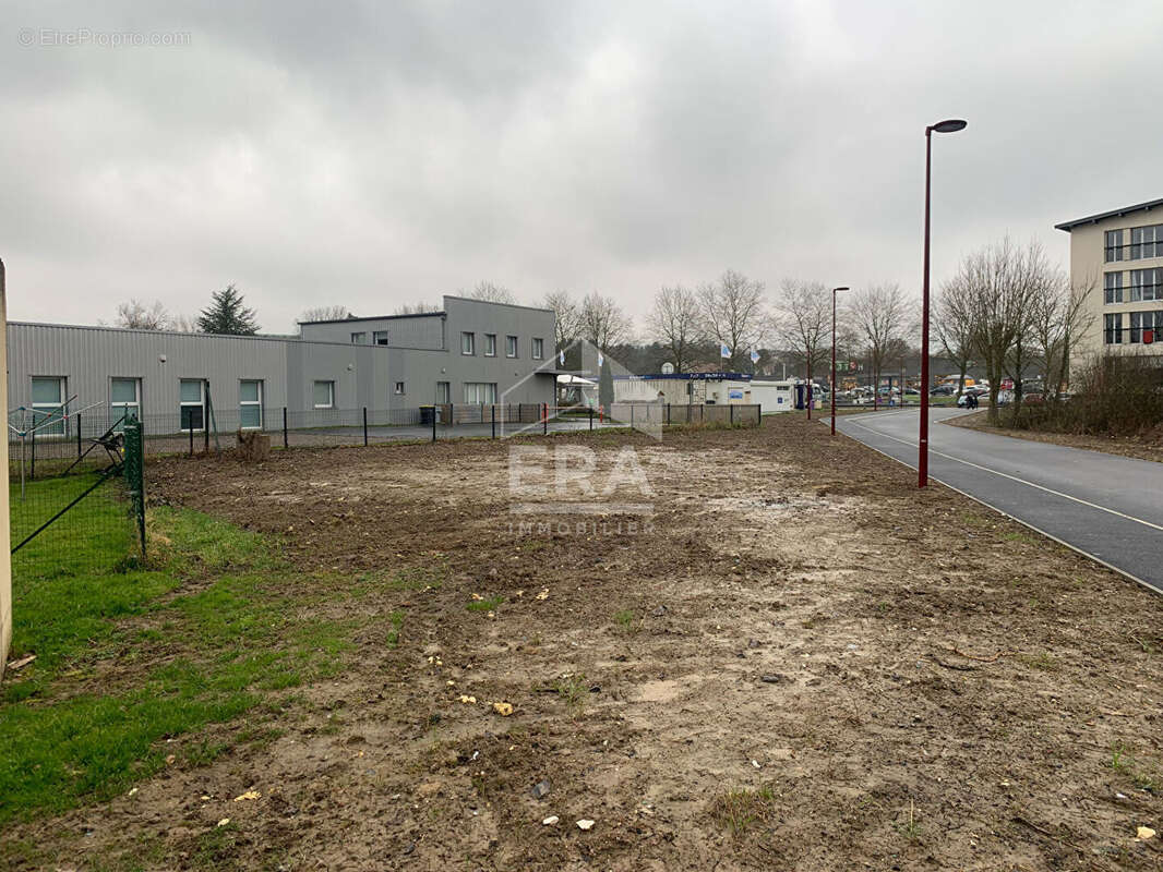 Autre à DOULLENS