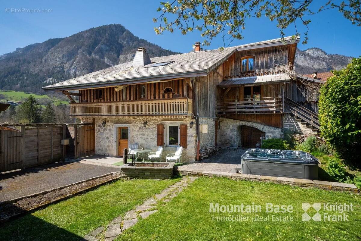 Maison à LE BIOT
