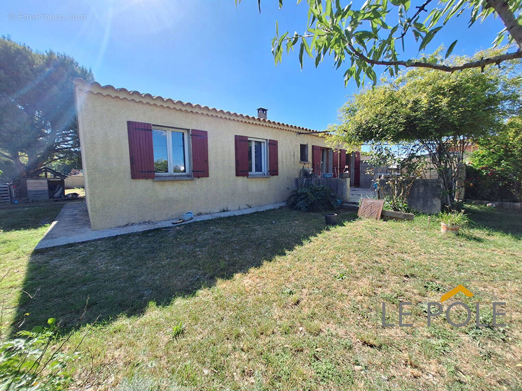 Maison à BOLLENE