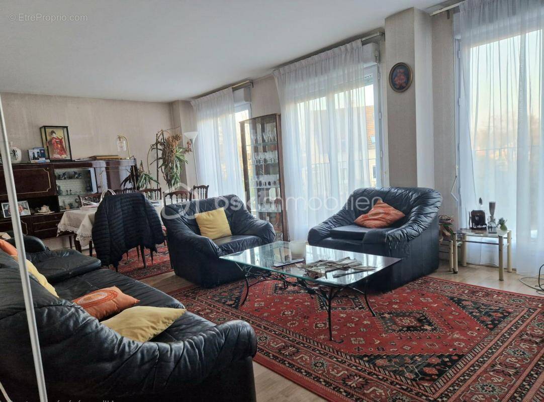 Appartement à SAINT-BRICE-SOUS-FORET