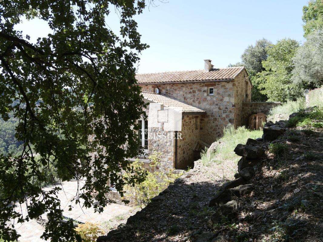 Maison à JOYEUSE