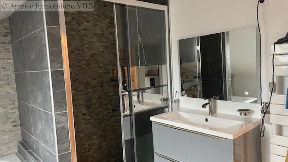 Appartement à ESSEY-LES-NANCY
