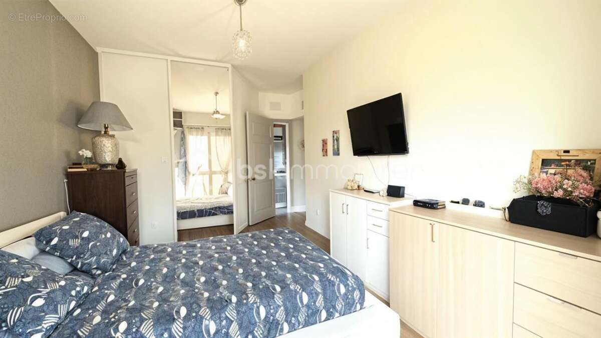Appartement à VENCE