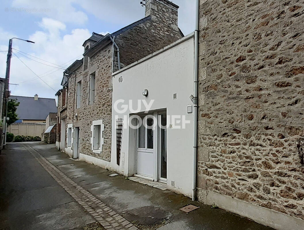 Appartement à PLOUBALAY