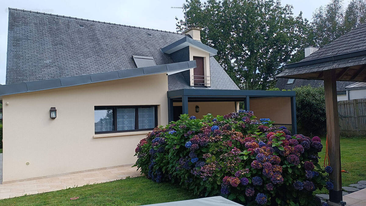 Maison à COMBRIT