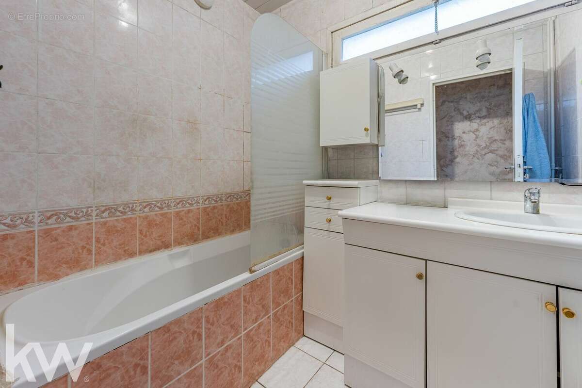 Appartement à LYON-9E