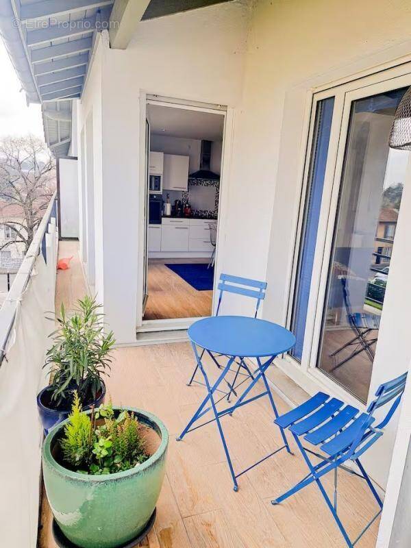 Appartement à LYON-5E