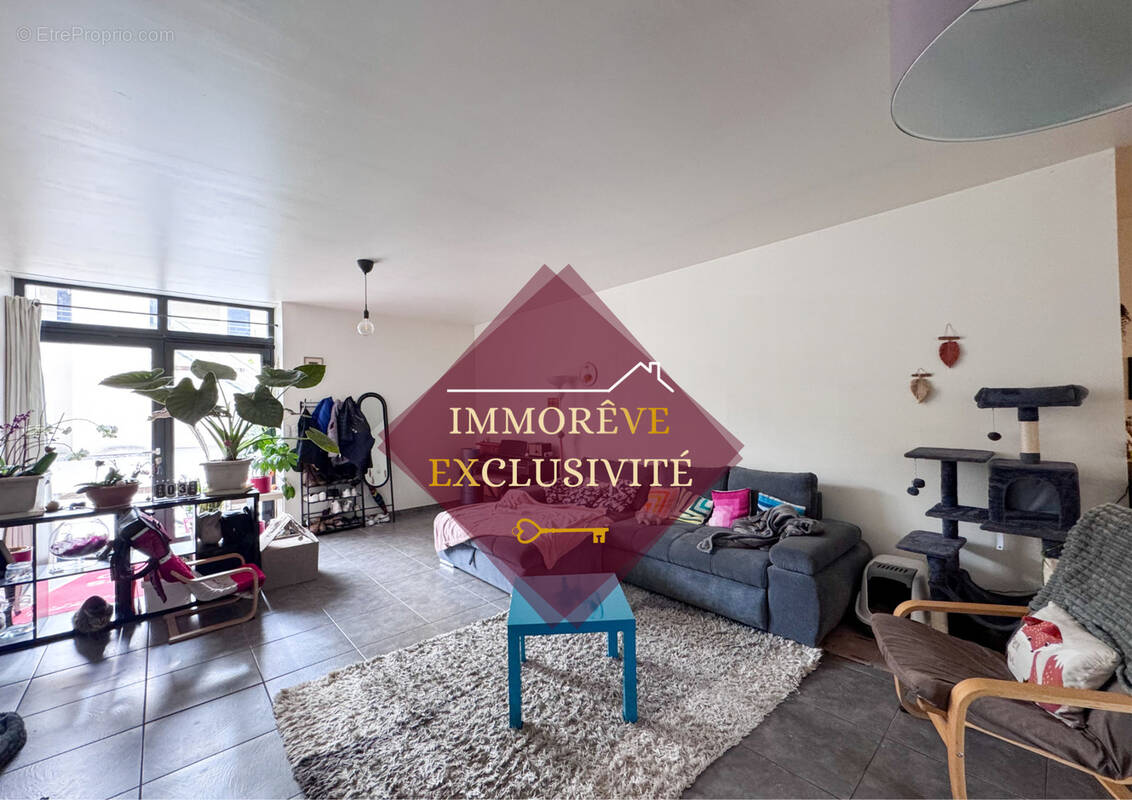 Appartement à PELUSSIN