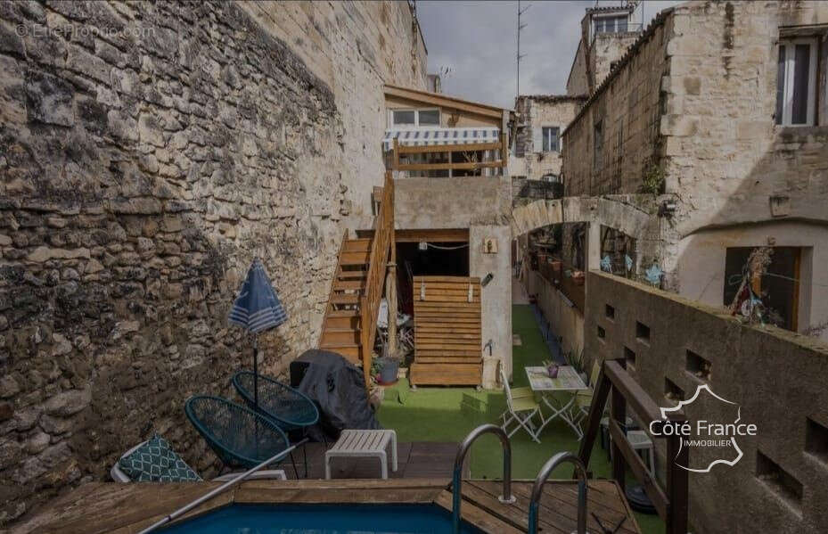 Maison à BEAUCAIRE