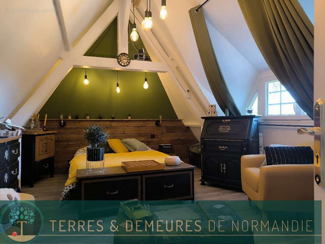 Maison à CORMEILLES