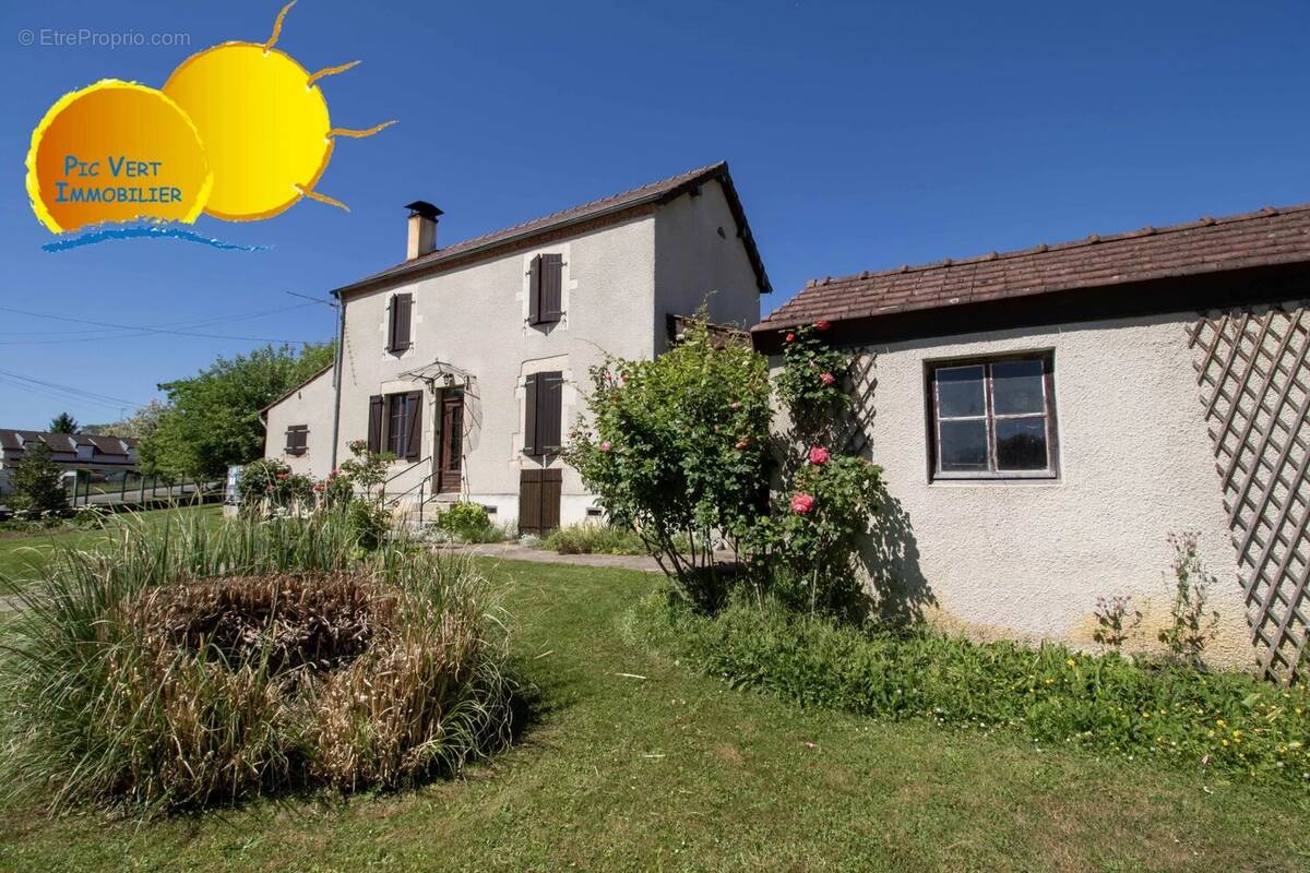 Maison à LAMARCHE-SUR-SAONE