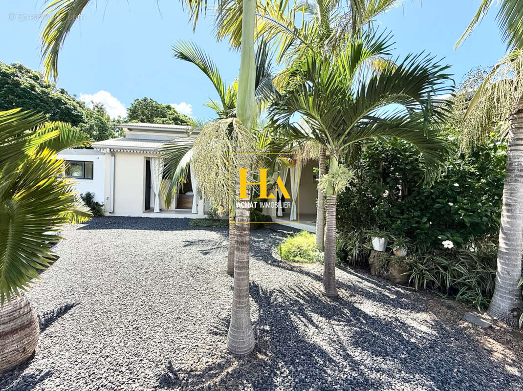 Maison à ENTRE-DEUX