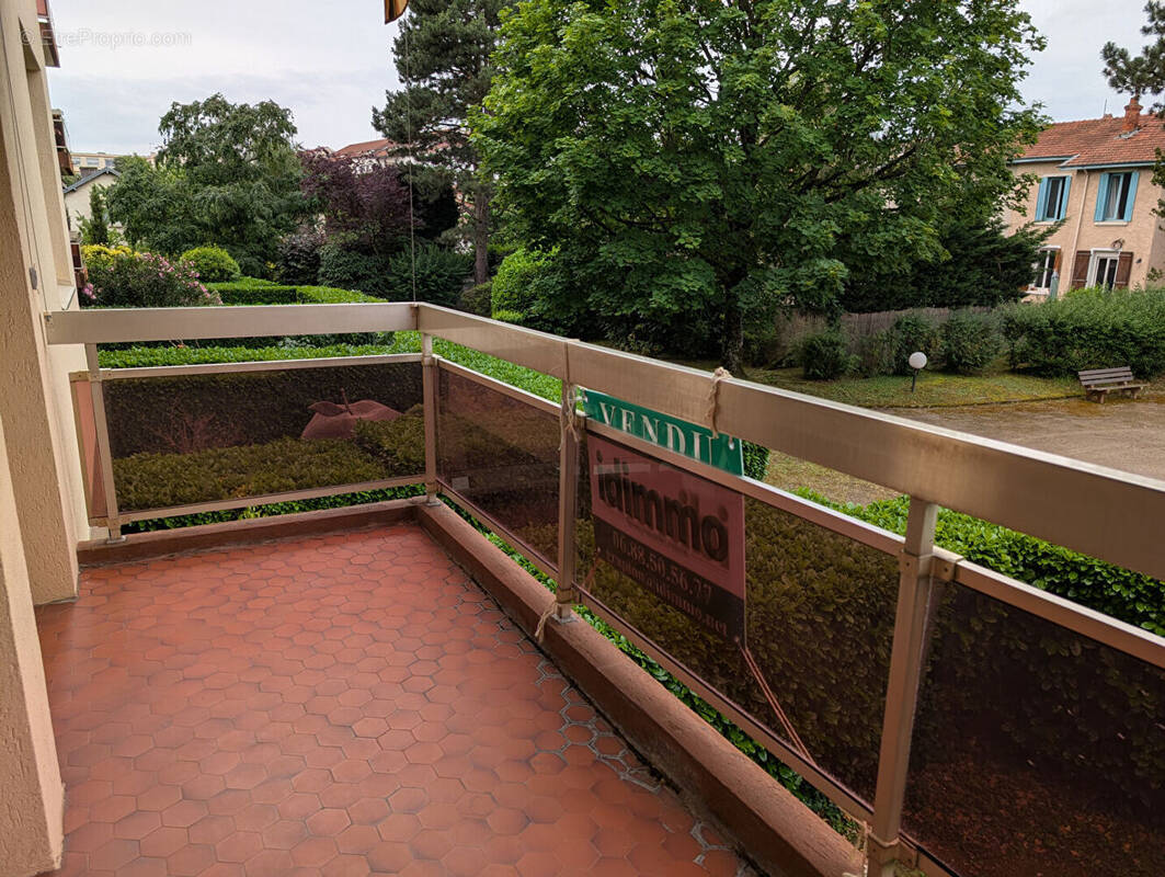 Appartement à BRON