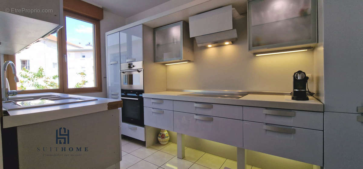 Appartement à LYON-6E
