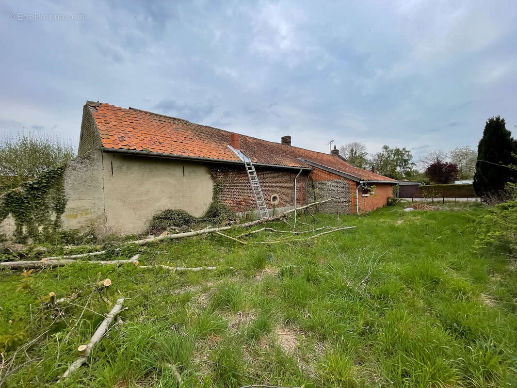 Maison à LECELLES