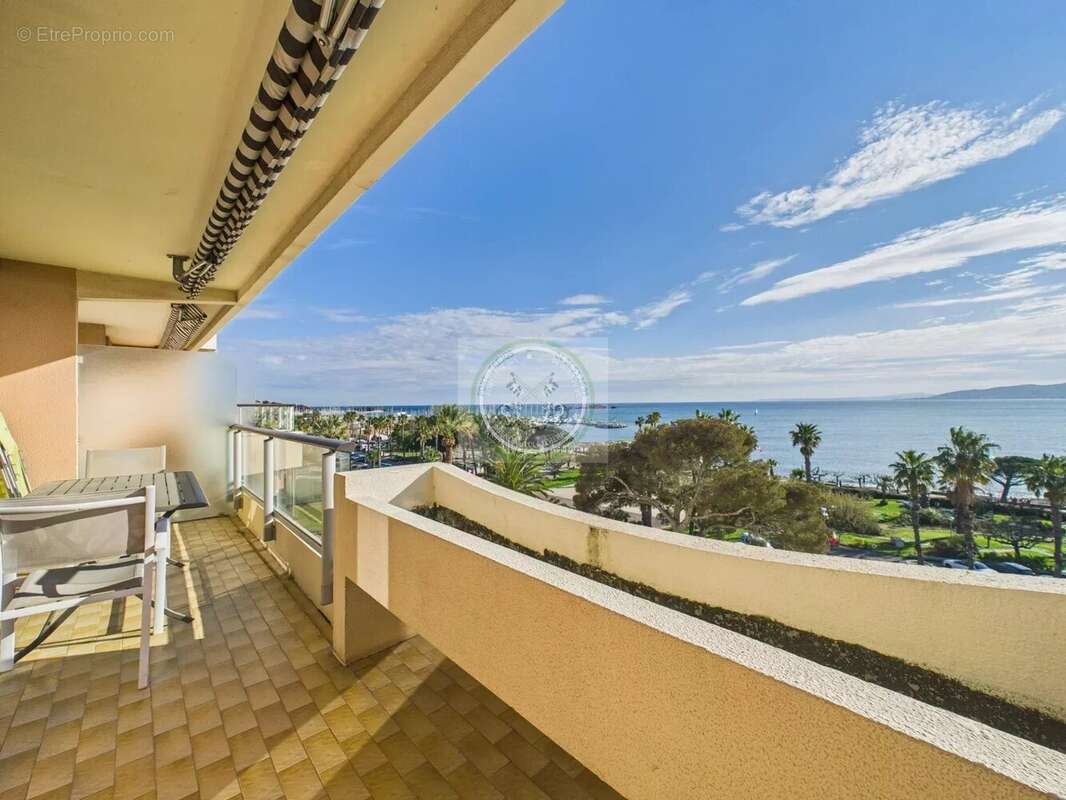 Appartement à SAINT-RAPHAEL