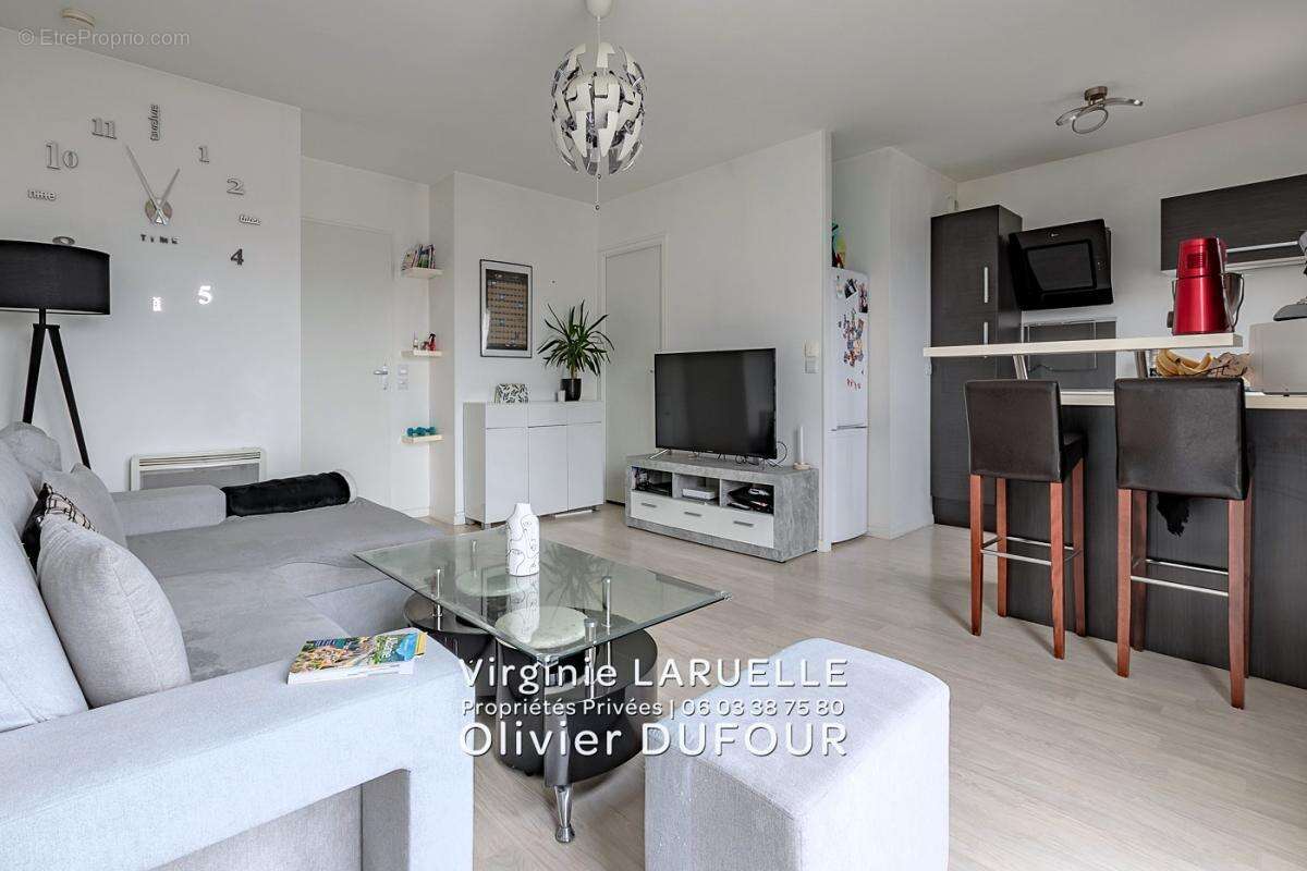 Appartement à SAINT-ETIENNE-DU-ROUVRAY
