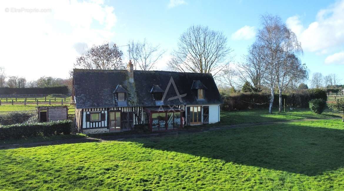 Maison à BEUVRON-EN-AUGE