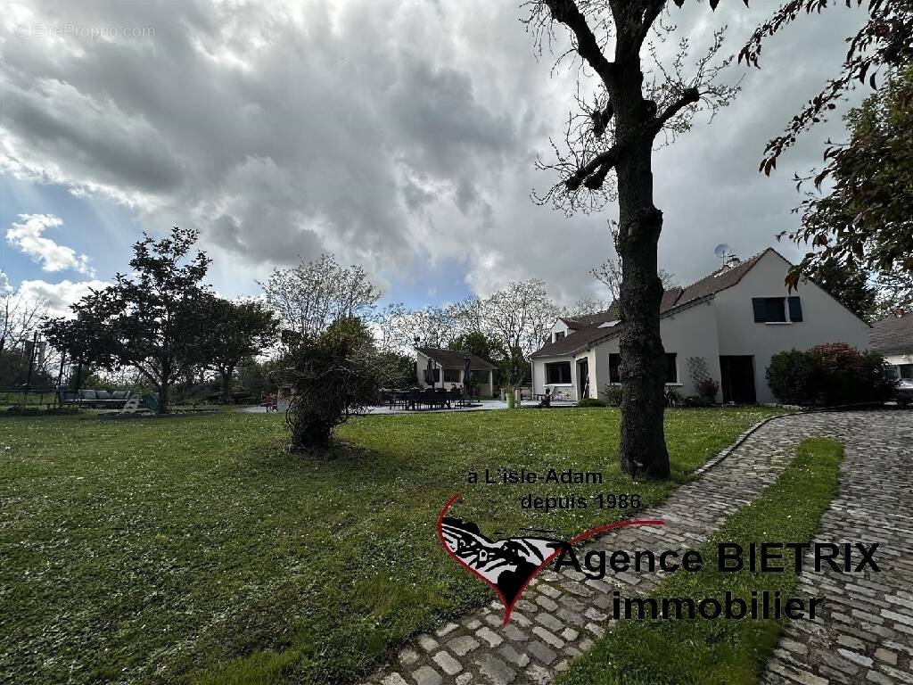 Maison à L&#039;ISLE-ADAM