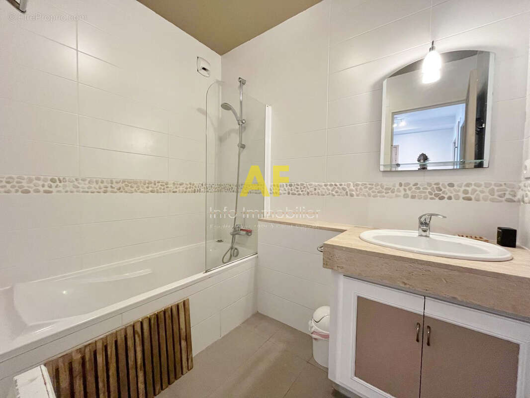 Appartement à SAINT-RAPHAEL