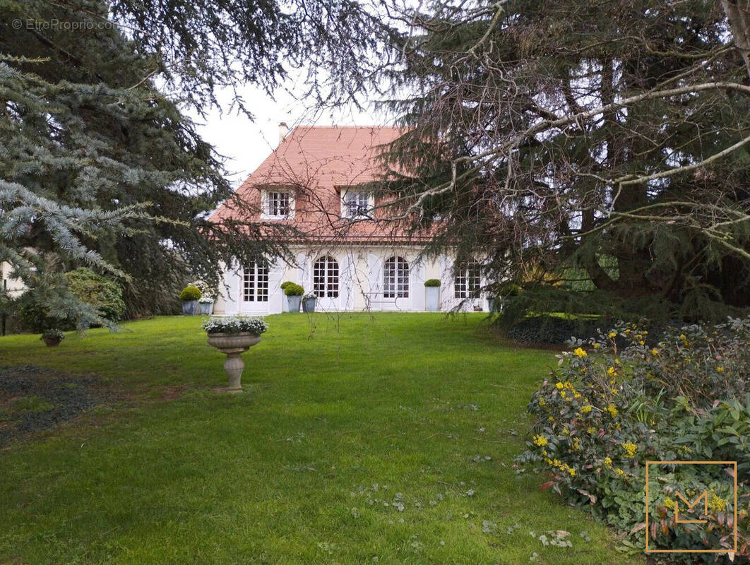 Maison à HEROUVILLE-SAINT-CLAIR