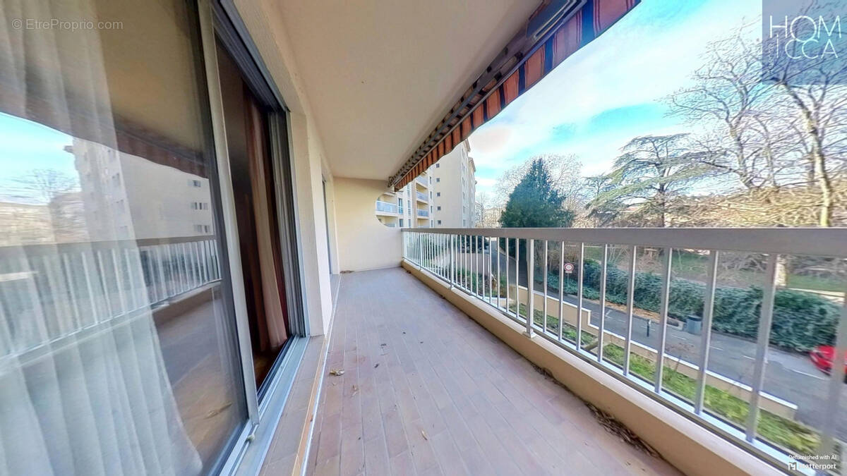 Appartement à LYON-9E
