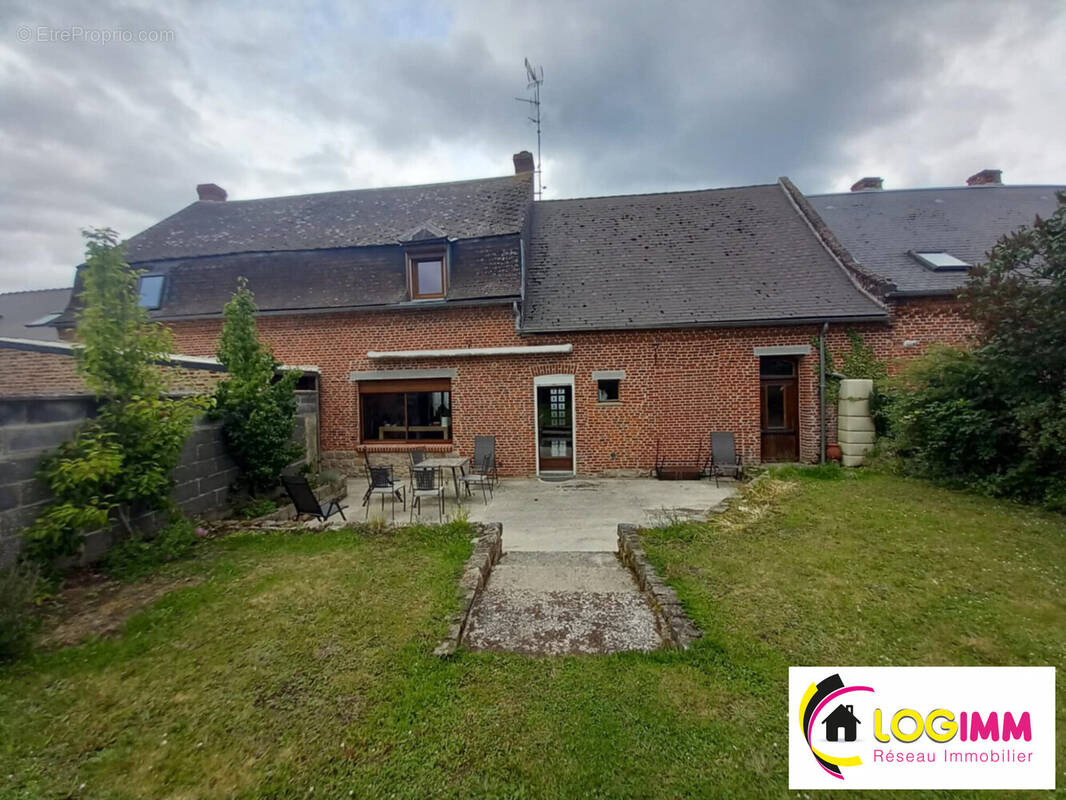 Maison à ENGLEFONTAINE