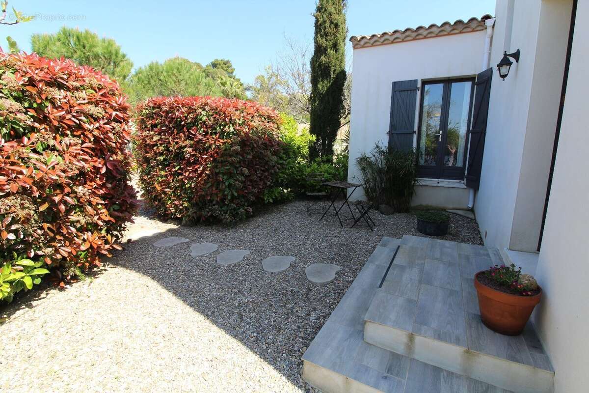 Maison à LAURENS