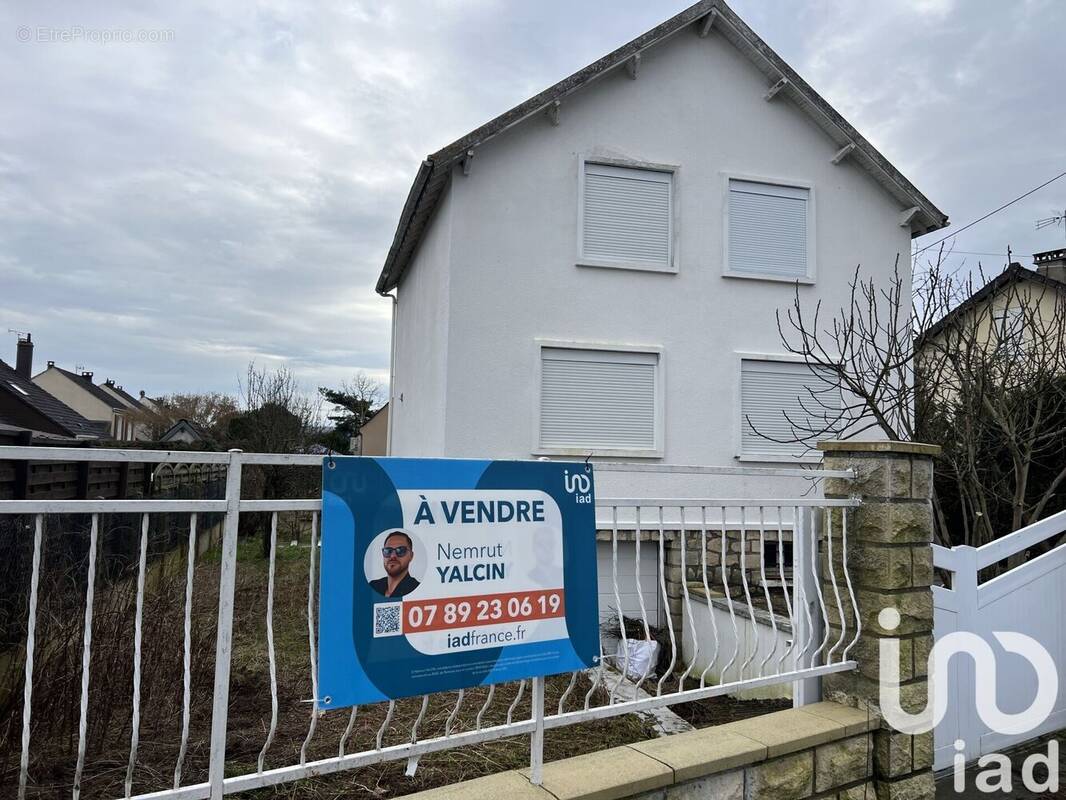 Photo 1 - Maison à BRUYERES-SUR-OISE