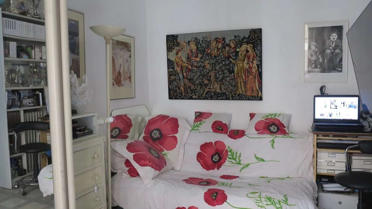 Appartement à PARIS-19E