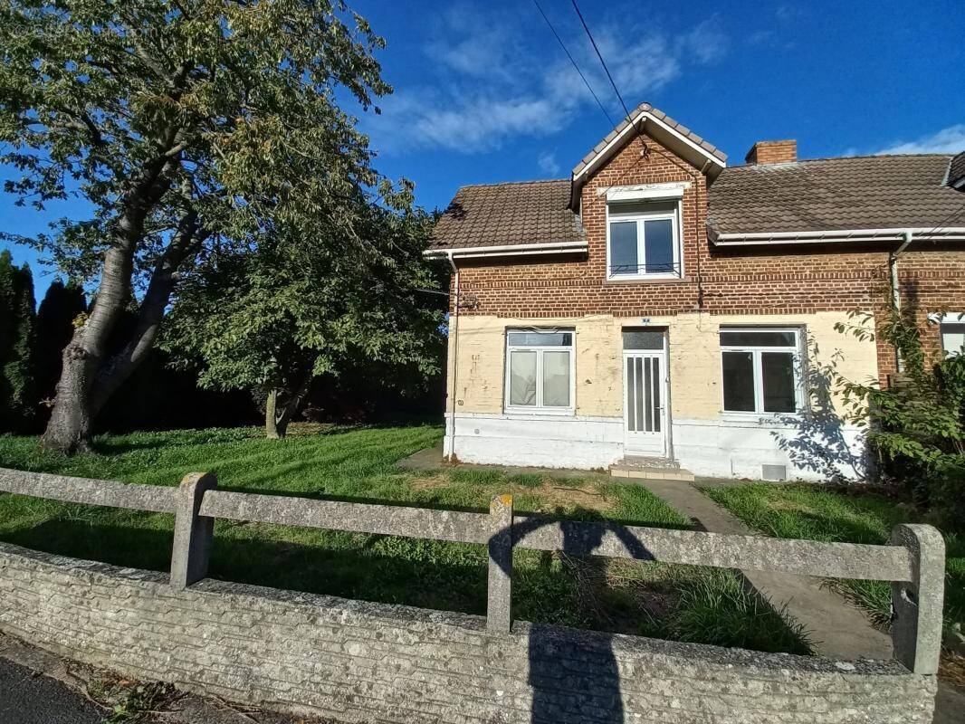 Maison à MAZINGARBE